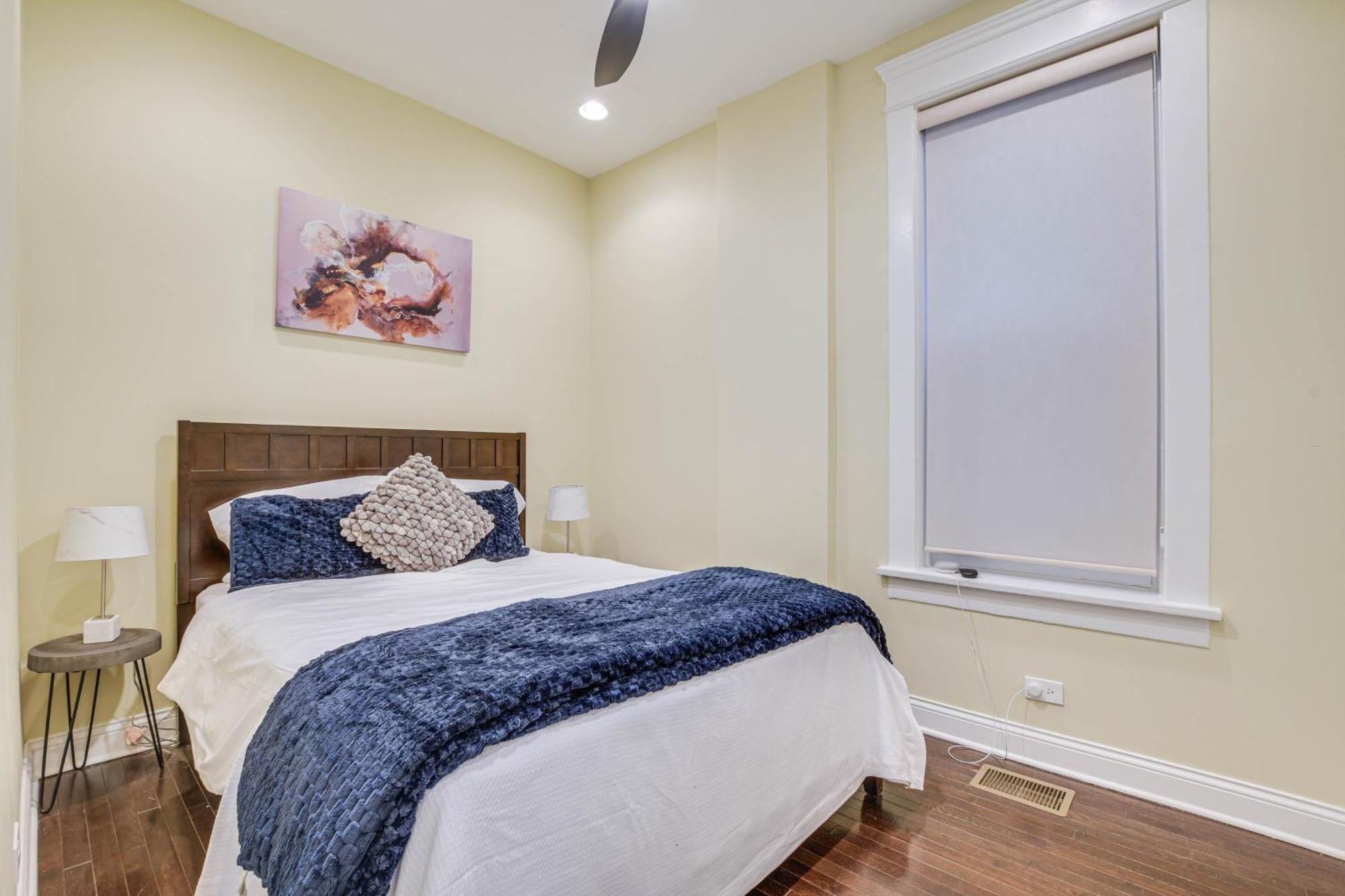 Spacious Condo With Deck About 3 Mi To Downtown Chicago! 외부 사진